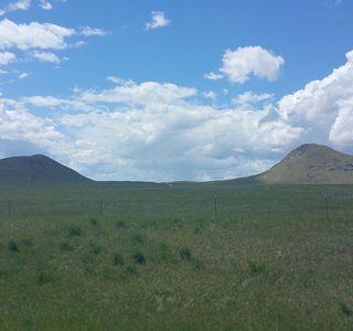  Mountain horizon